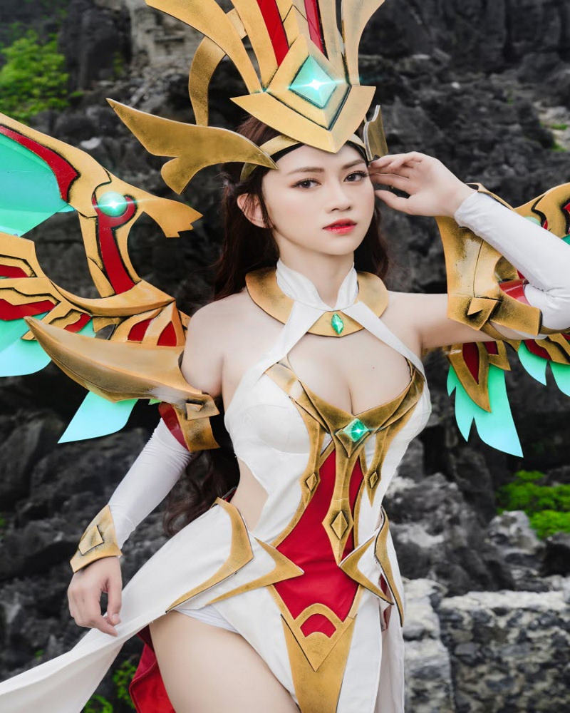 Hình gái xinh cosplay Lauriel Lạc Thần Liên Quân Mobile